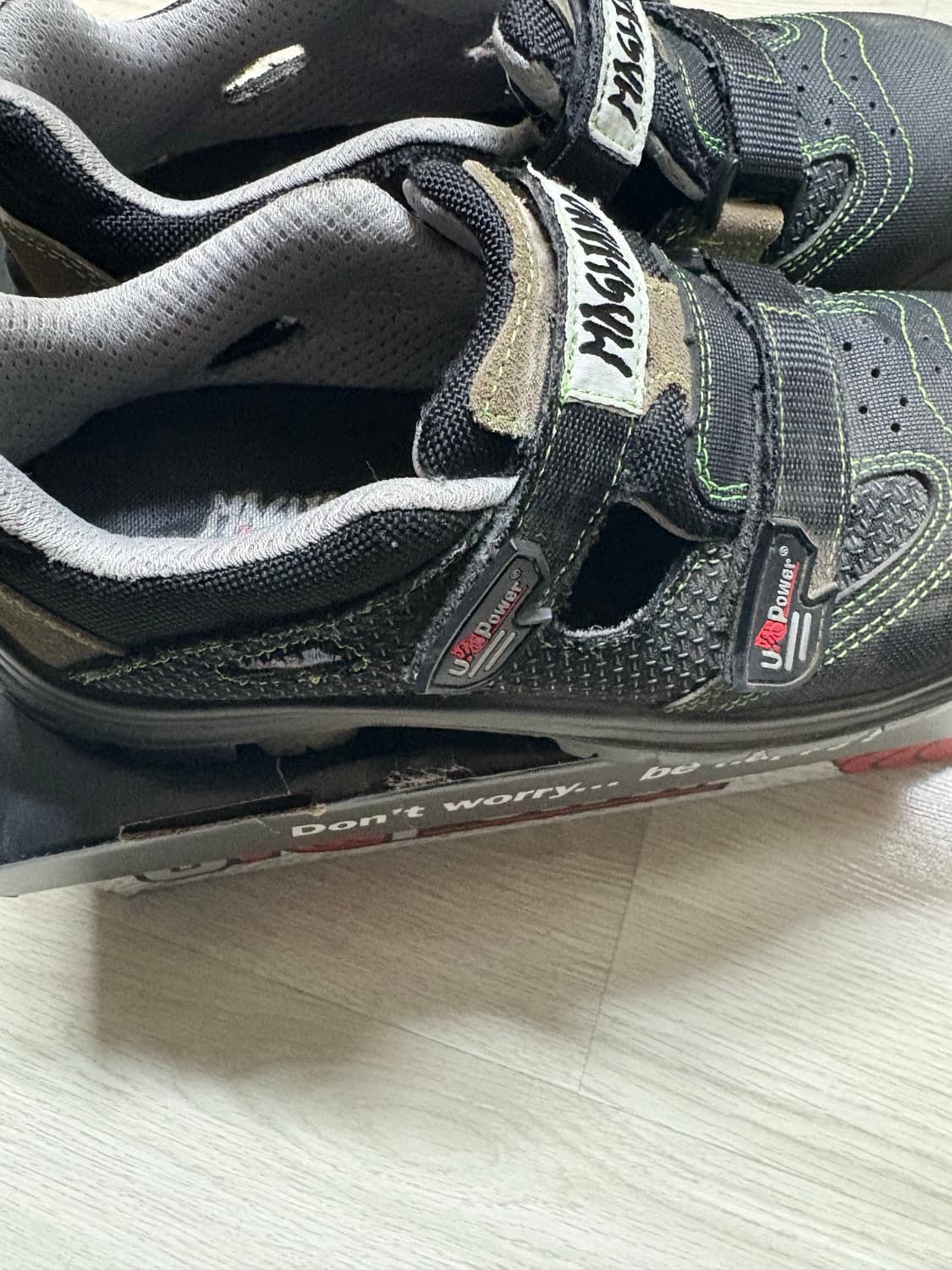 magliano 유파워 스캔디 블랙 42사이즈 상품이미지4