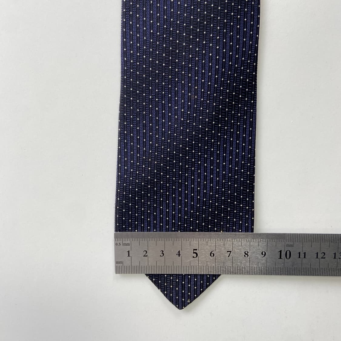 DKNY 명품 정품 넥타이 8.2cm 상품이미지7