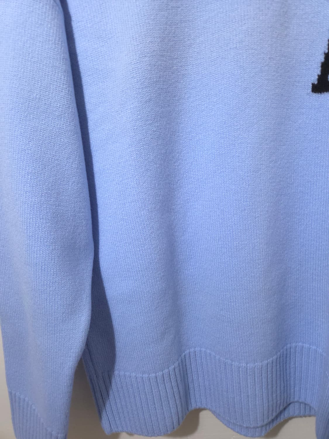 [새상품급] 아미 인타르시아 빅로고 하트 스웨터 니트 L Size 상품이미지5