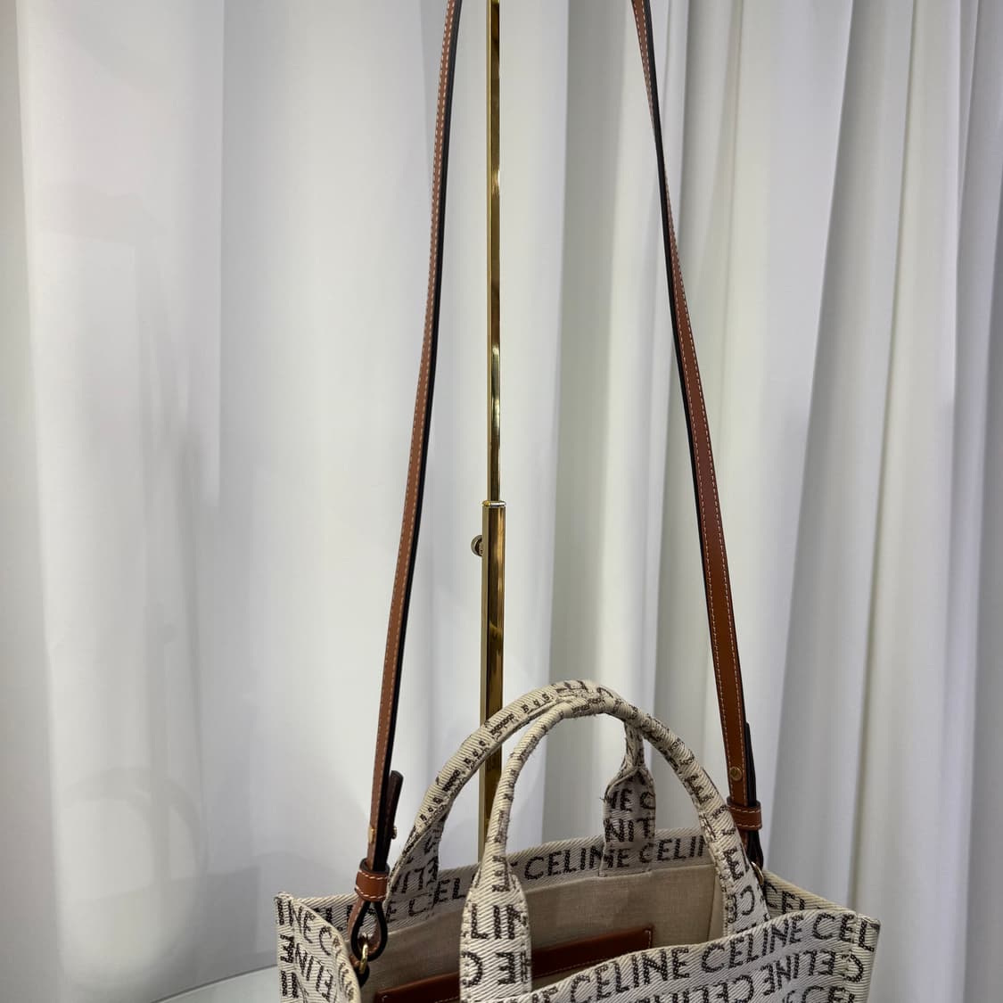 셀린느 캔버스 타이스 퀴르 카바스백 토트백 스몰 상품이미지5
