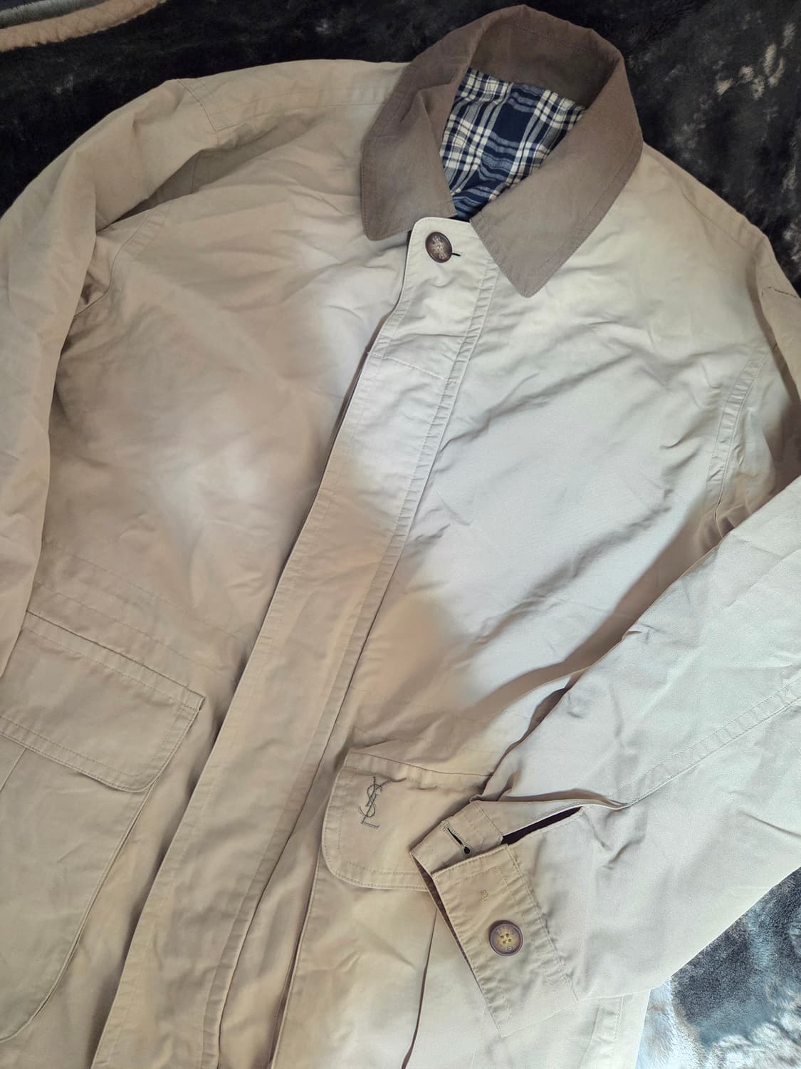 입생로랑 베이지자켓 상품이미지3