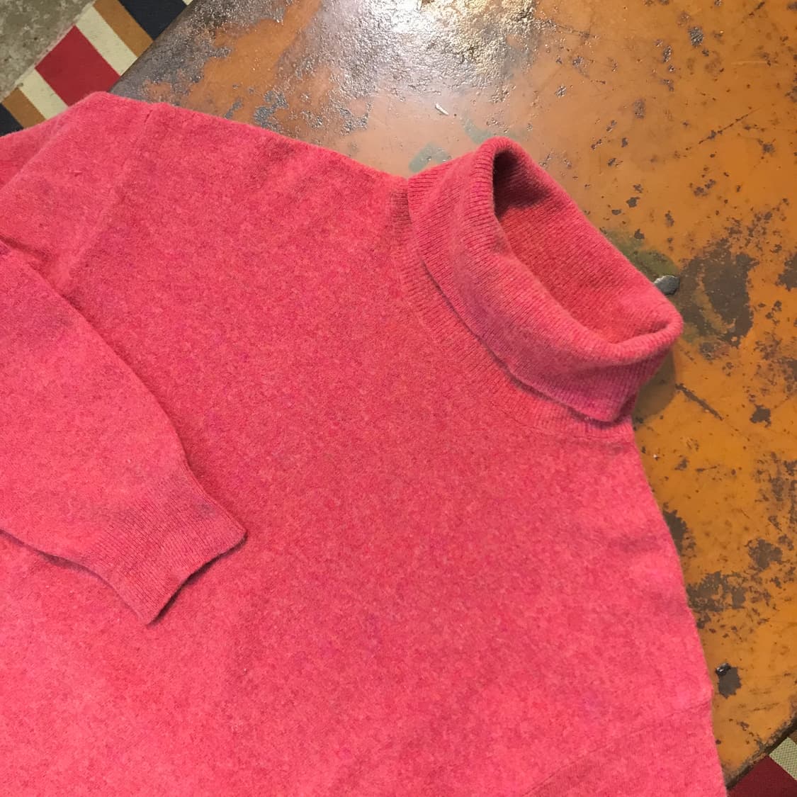 Italy 베네통 인디 핑크 울 터틀넥 니트 남상 110 여성 오버핏 상품이미지3