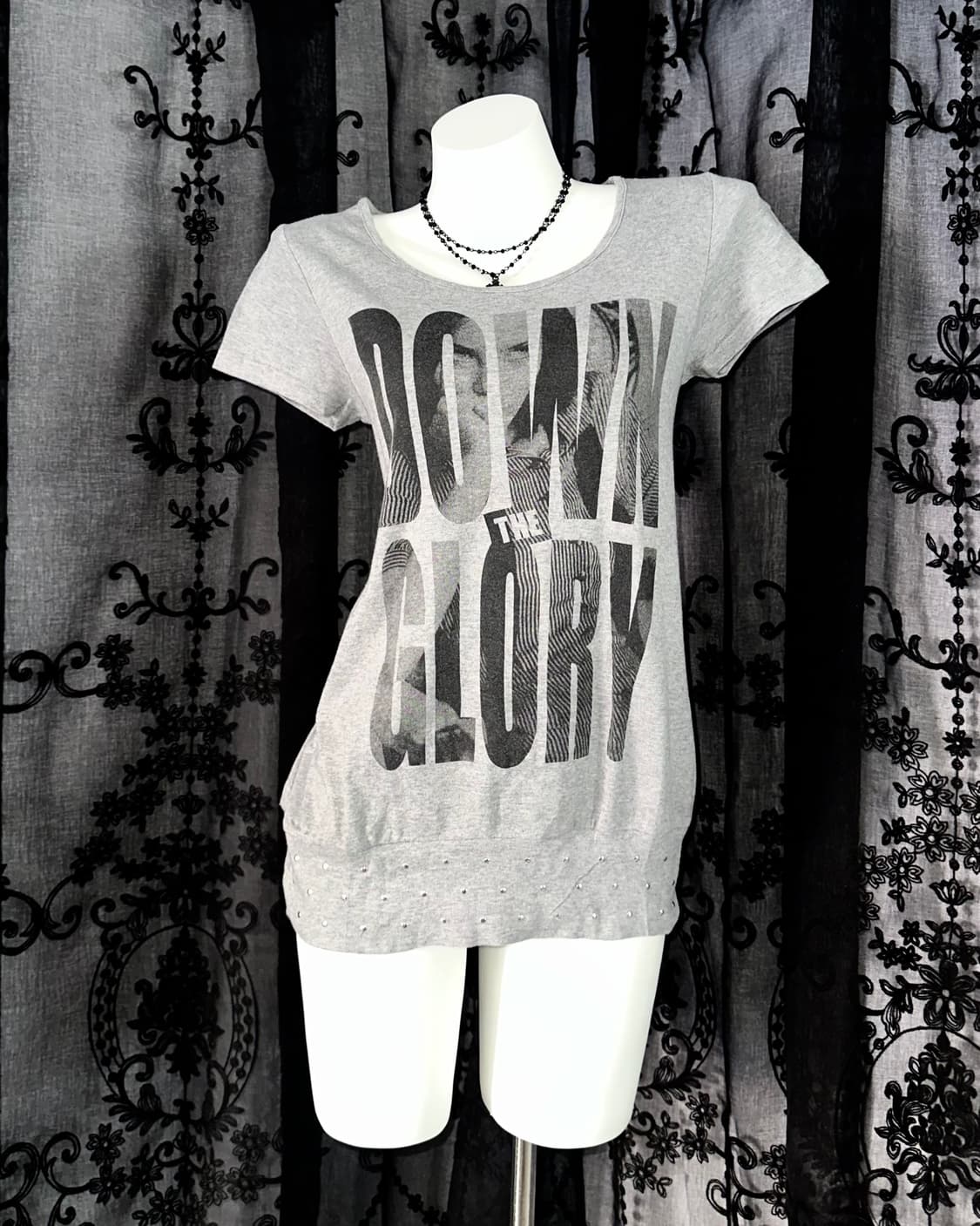 grey studded bubble hem t-shirt 상품이미지1