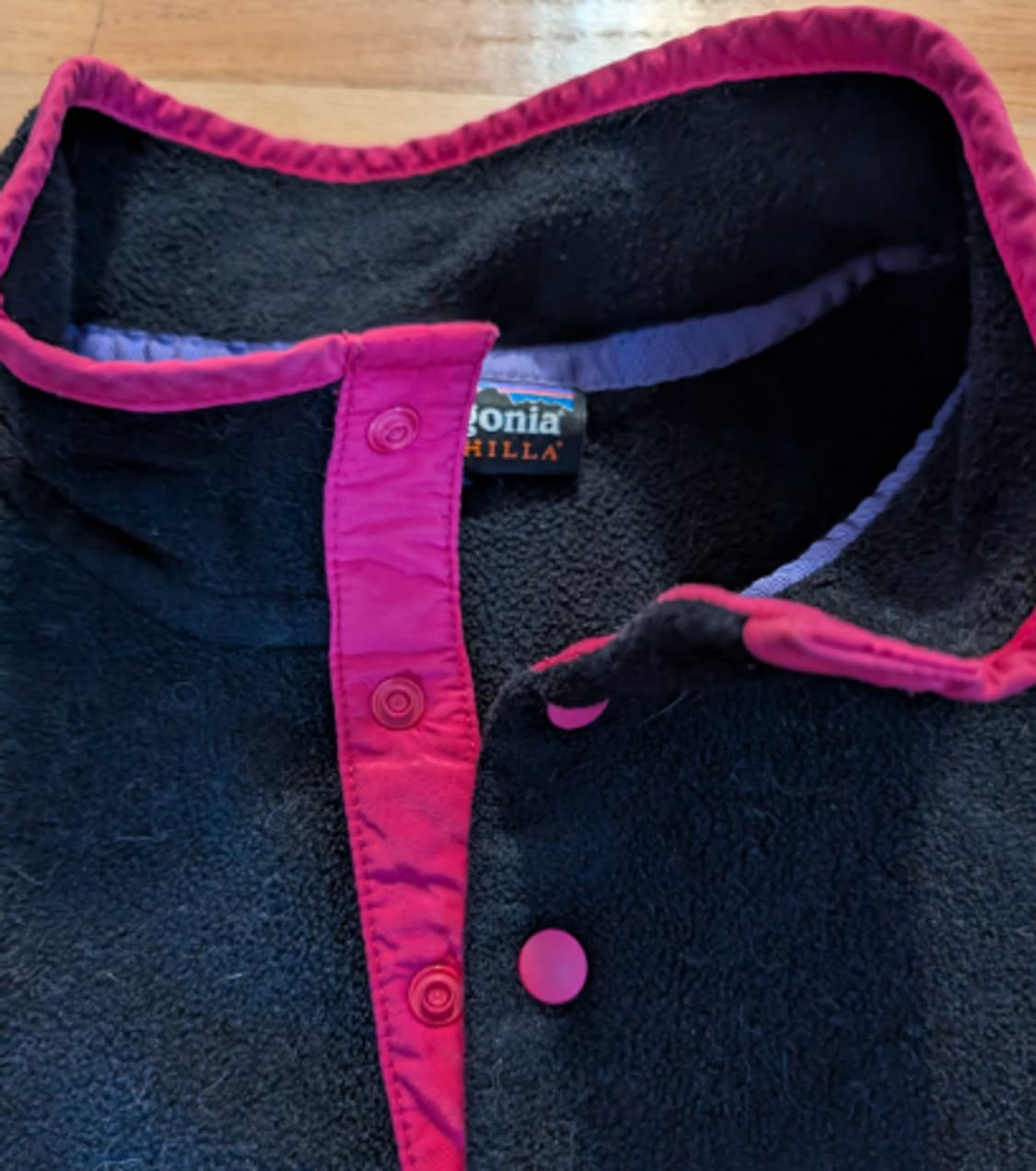 파타고니아 신칠라 스냅 플리스 풀오버 여성용 XL 블랙 핑크 트림 상품이미지5