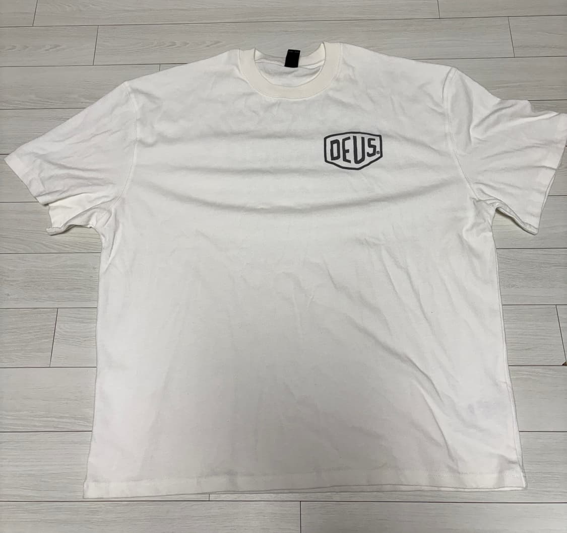 [XL] 데우스 OVERSIZED SEOUL TEE 상품이미지1