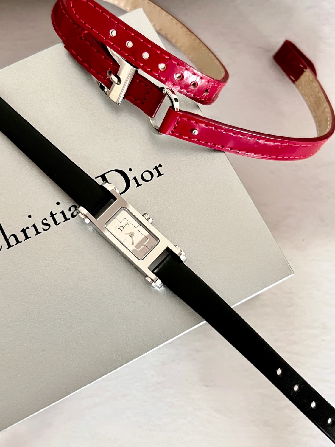 Christian Dior 실버 다이얼 렉탱글 디올 시계 상품이미지8