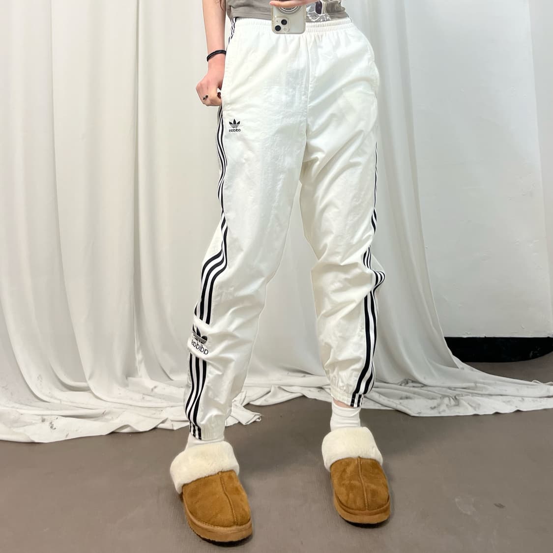 Adidas White Lock-Up Jogger Woven Pants  상품이미지1