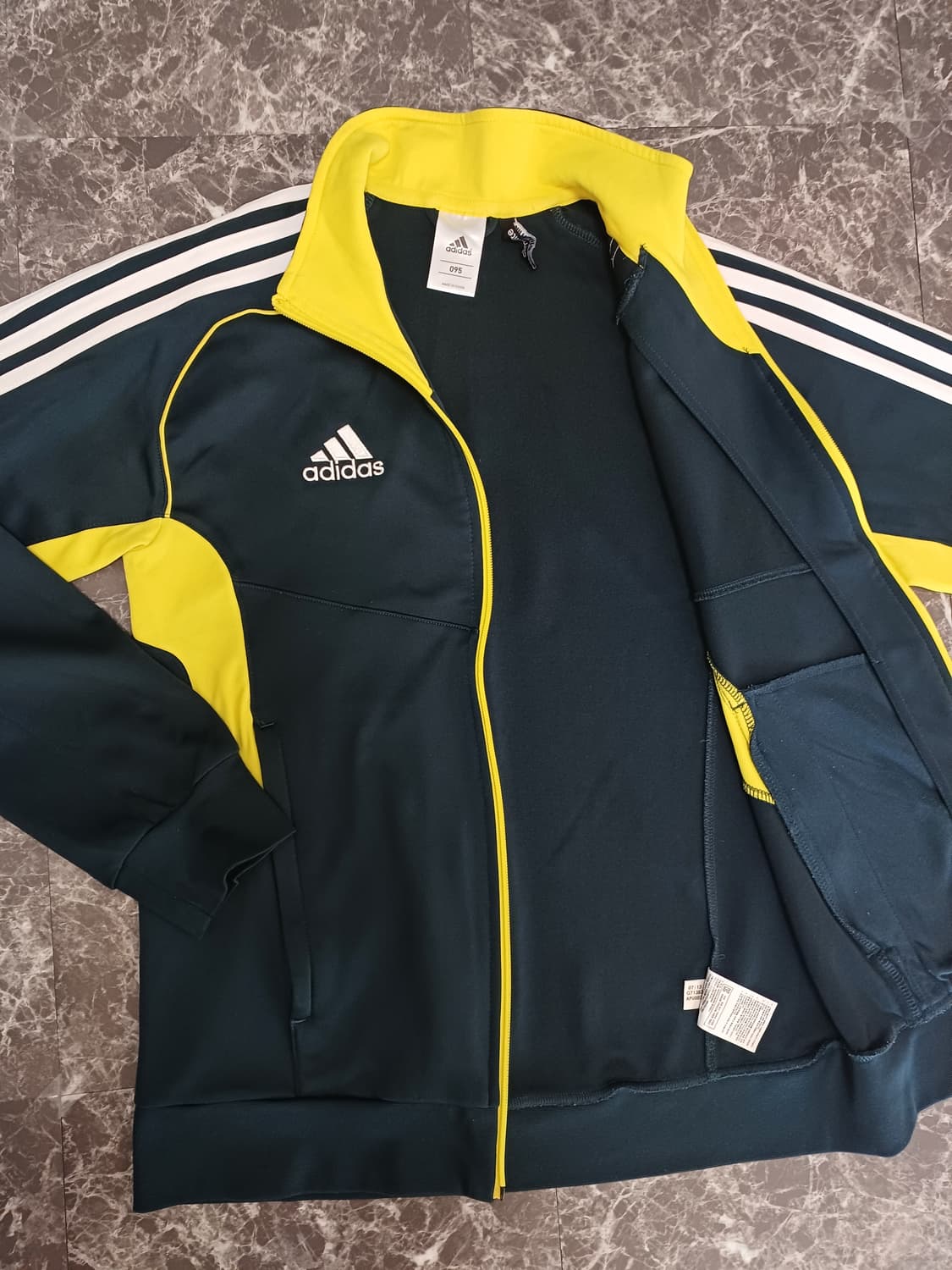 Adidas 트랙 집업 자켓 M 상품이미지3