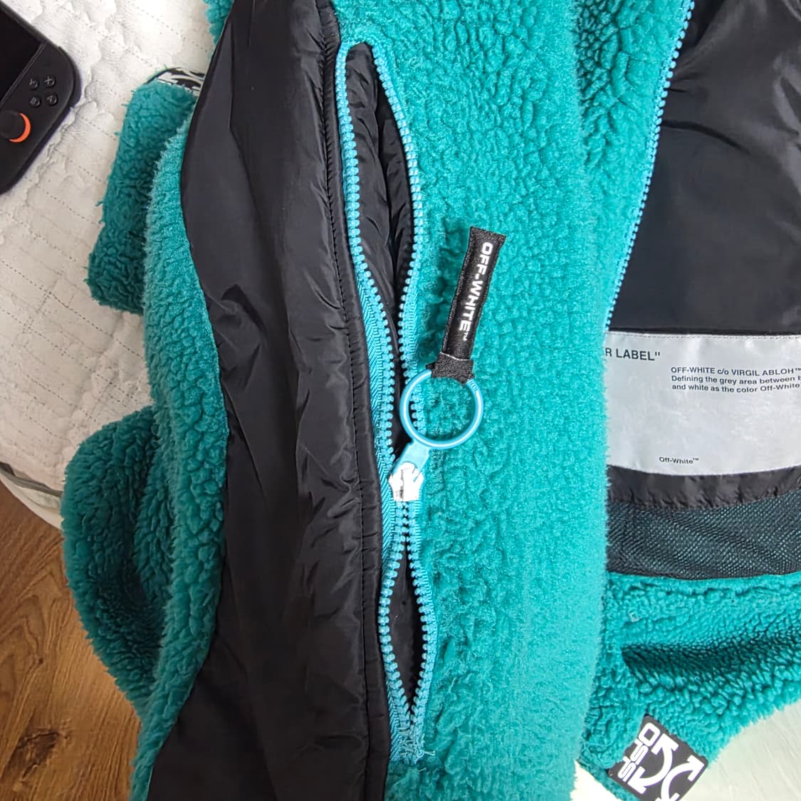 오프화이트 오버사이즈 플리스 자켓 상품이미지8