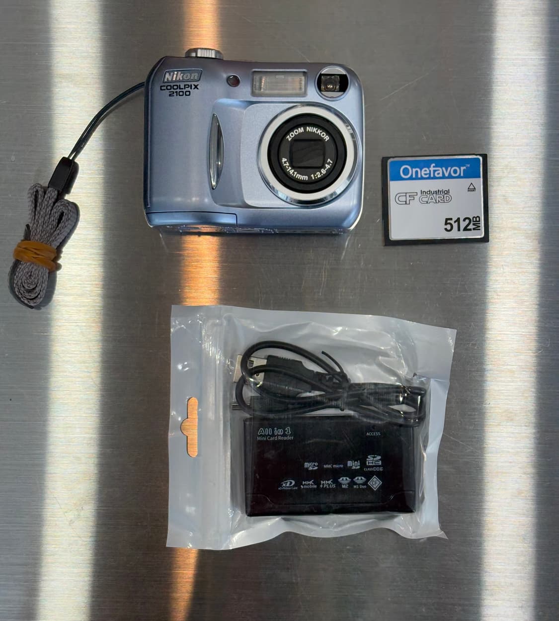 날짜표시)니콘 쿨픽스 2100 블루 빈티지디카 상품이미지2