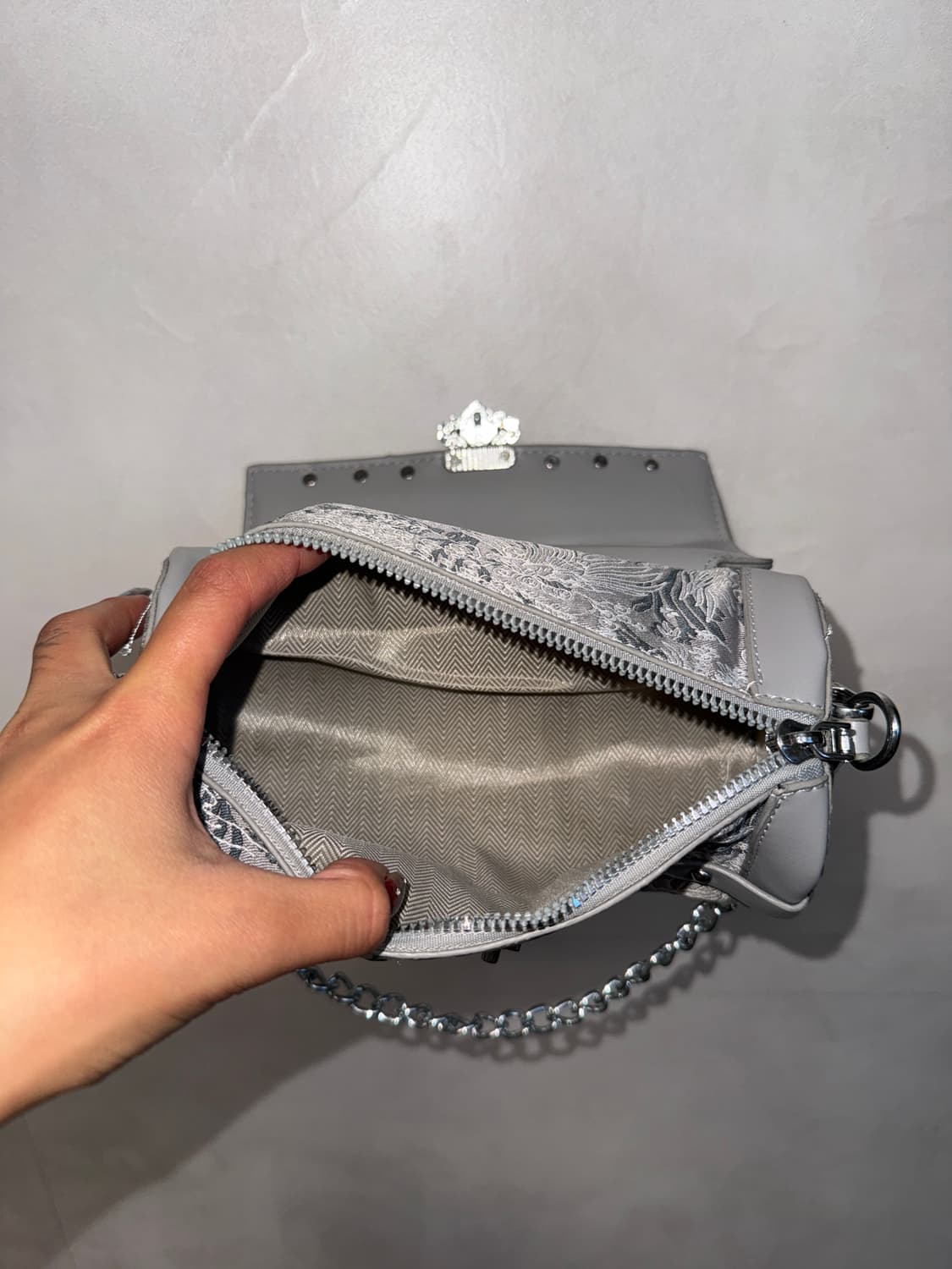 Silver gray oriental mini chain 숄더백 상품이미지5