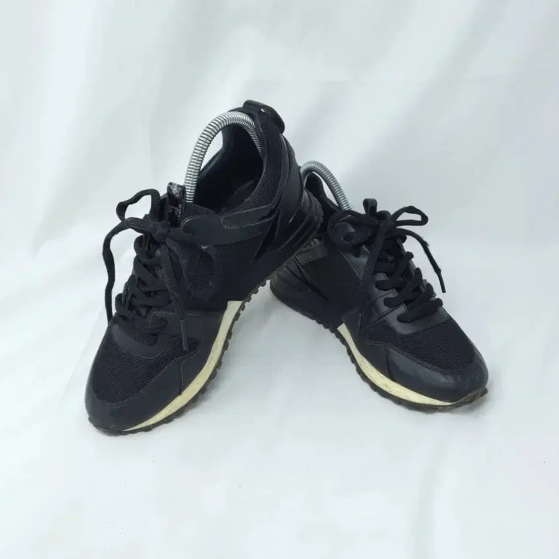 루이비통 스니커즈 블랙 230mm 정품 상품이미지6