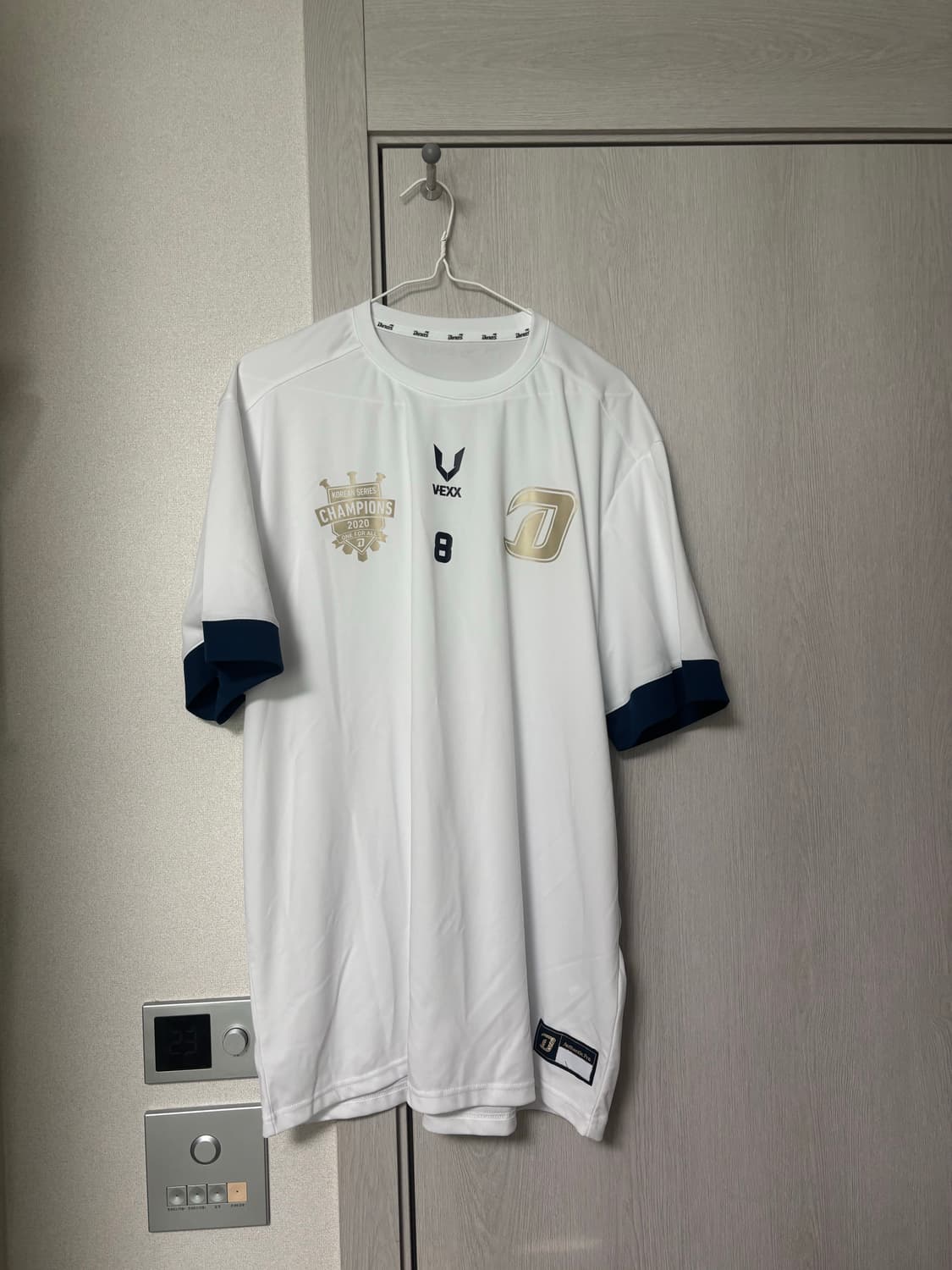 NC다이노스 한국시리즈 우승기념 선수지급용 어센틱 유니폼 상품이미지4