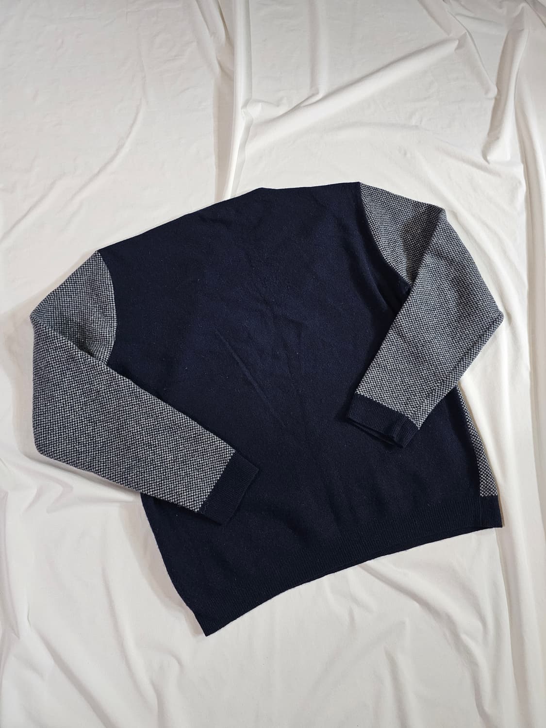 [XL] 던힐 네이비 V넥 니트 스웨터 상품이미지5