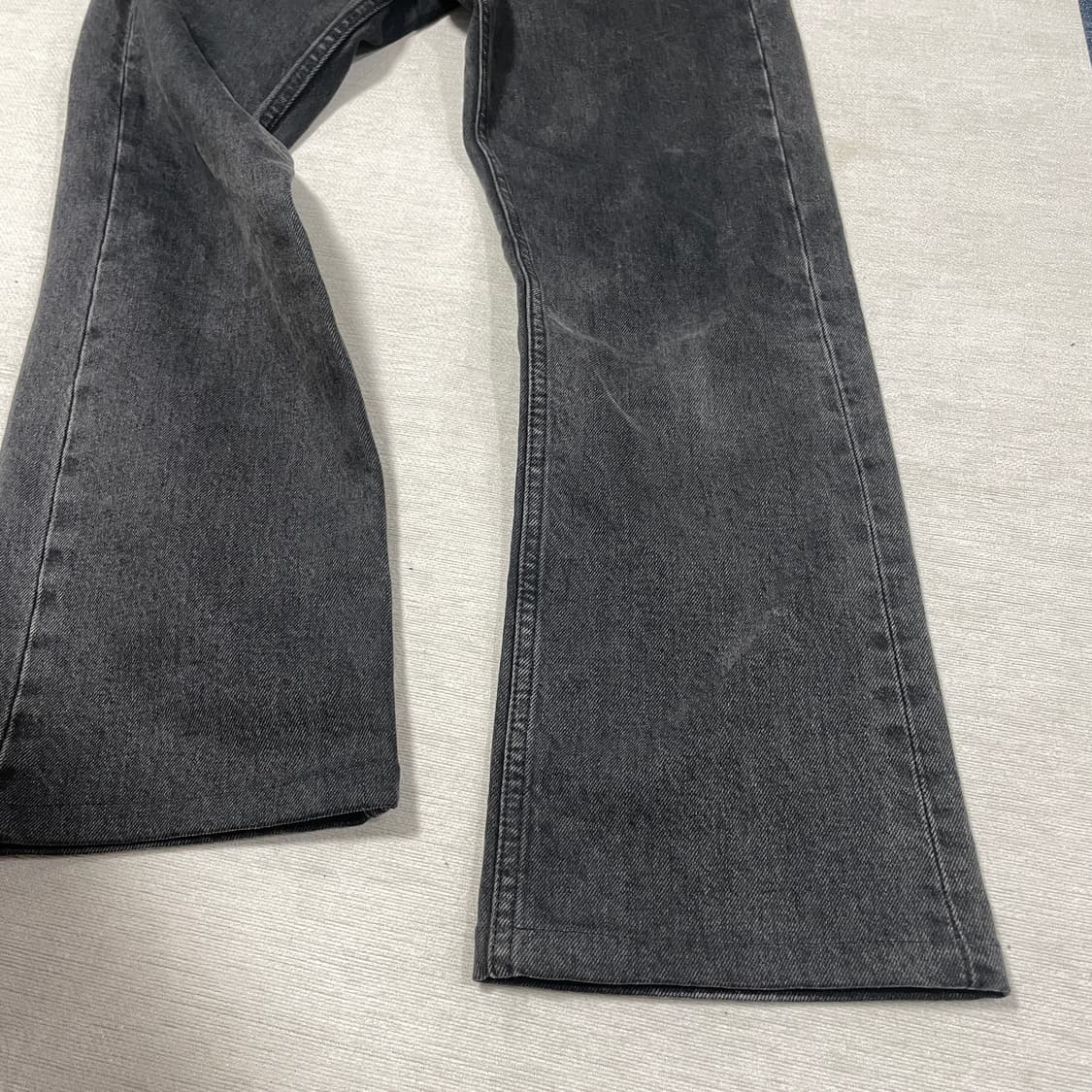 선플라워 5038 708 스트레이트 블랙 워싱 데님 30X32 (수선) 상품이미지4