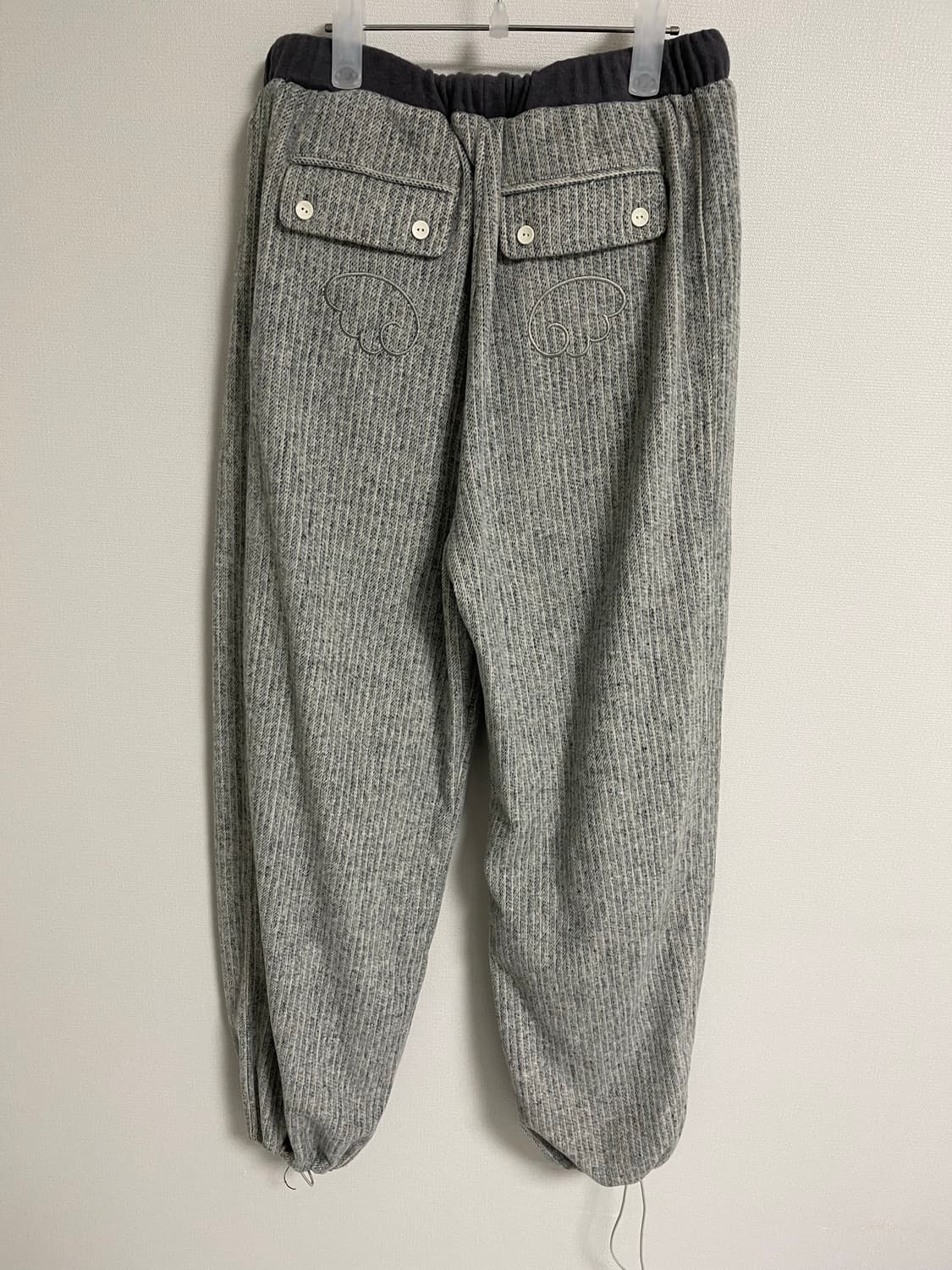 AEAE 엔젤 스트라이프 팬츠 그레이 상품이미지3