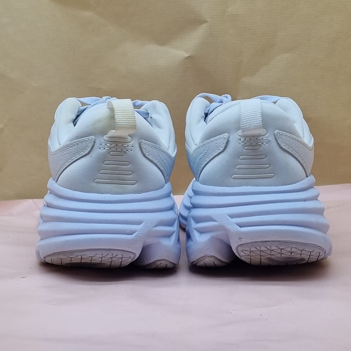 호카 맥스쿠셔닝 여성운동화240 상품이미지4