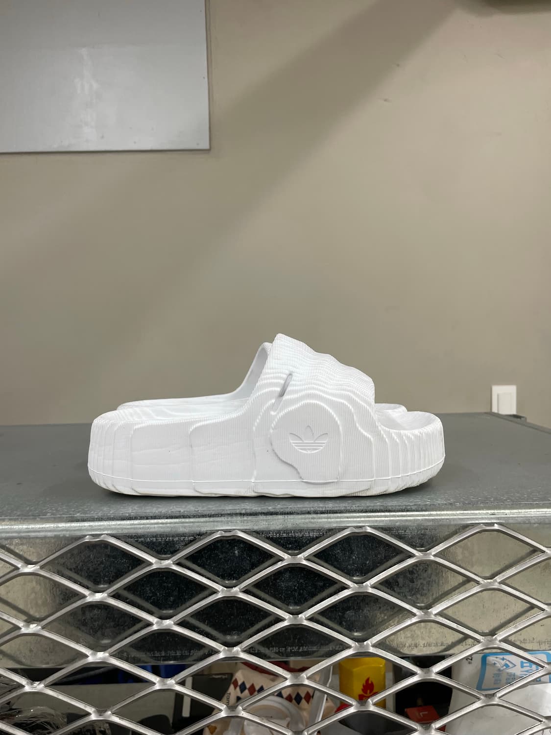 아디다스 아딜렛22 화이트 240 상품이미지4