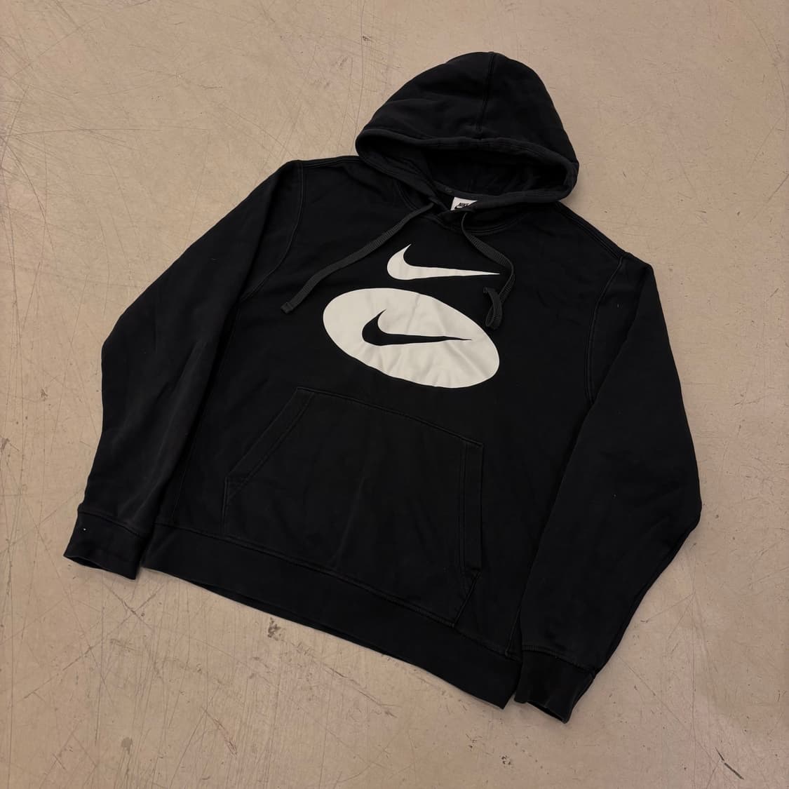 나이키 캡슐 스우시 후드티 상품이미지1