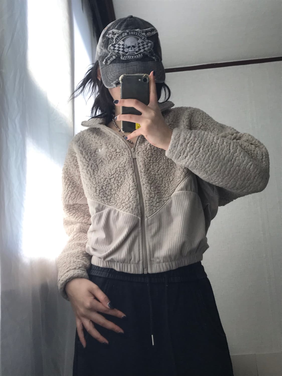 아디다스 베이지 코듀로이 후리스 상품이미지7