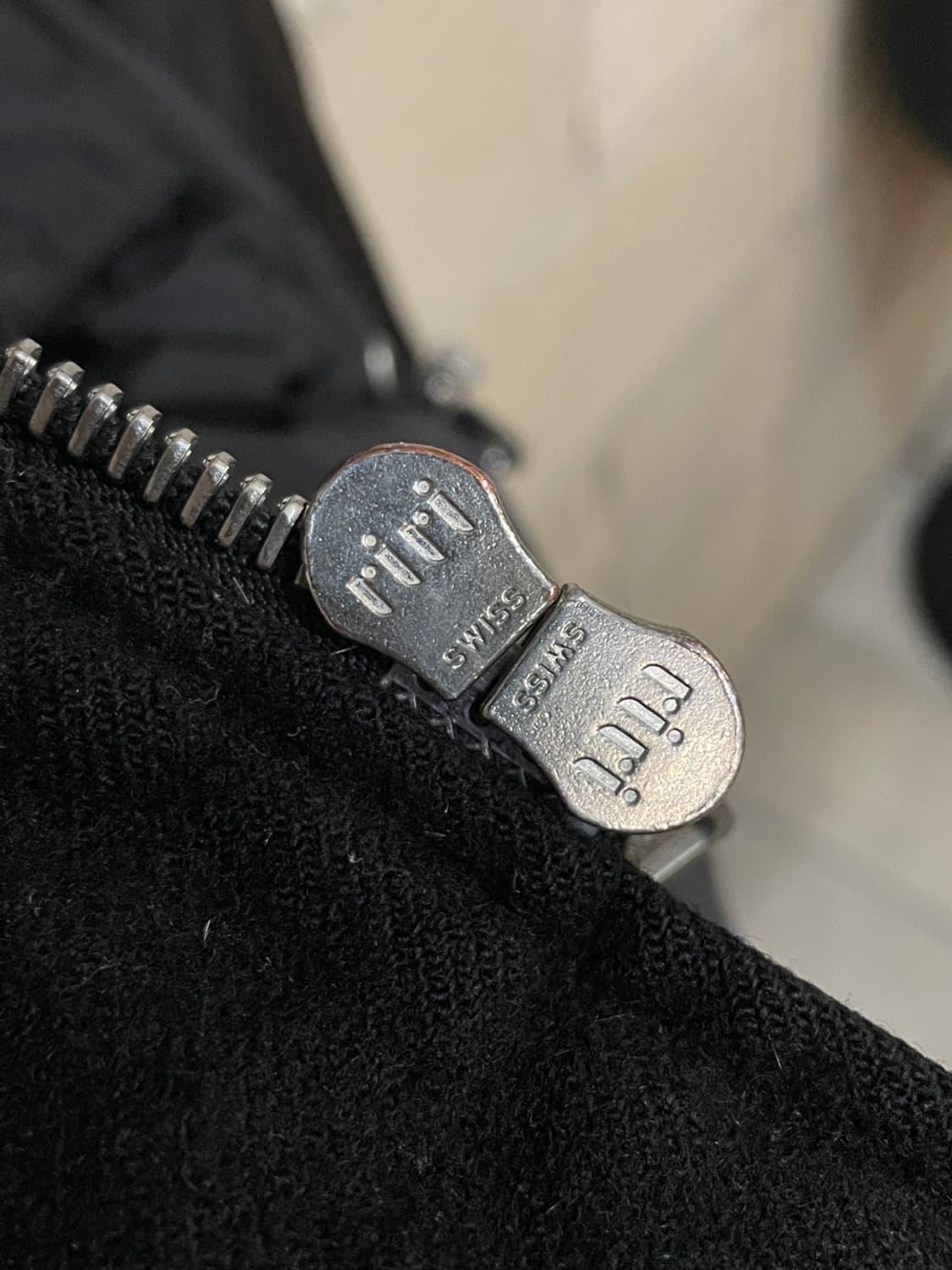 00s 프라다 스포츠 하이 넥 푸퍼 자켓 상품이미지8