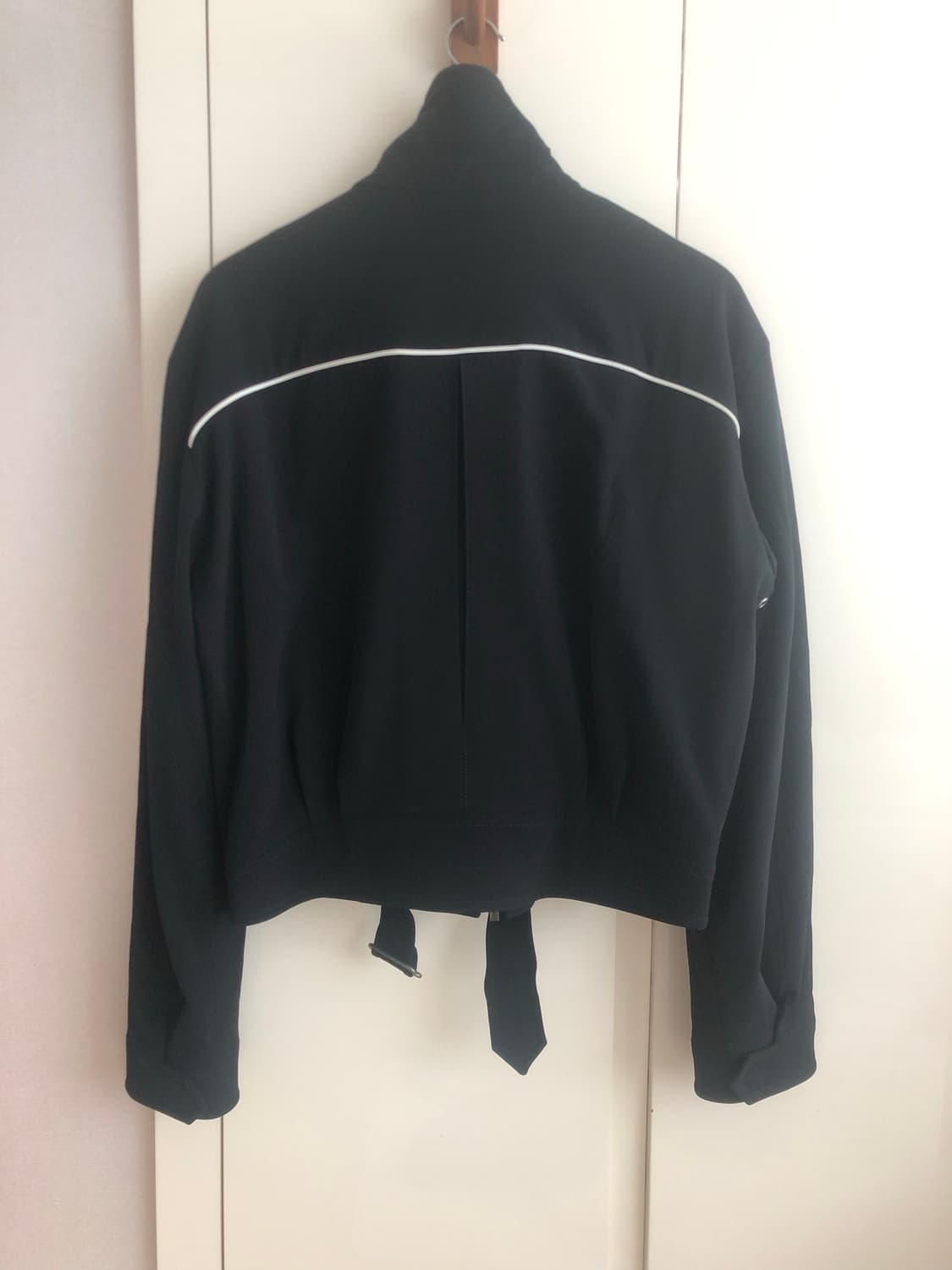 아르마니 꼴레지오니 벨티드 자켓 상품이미지4