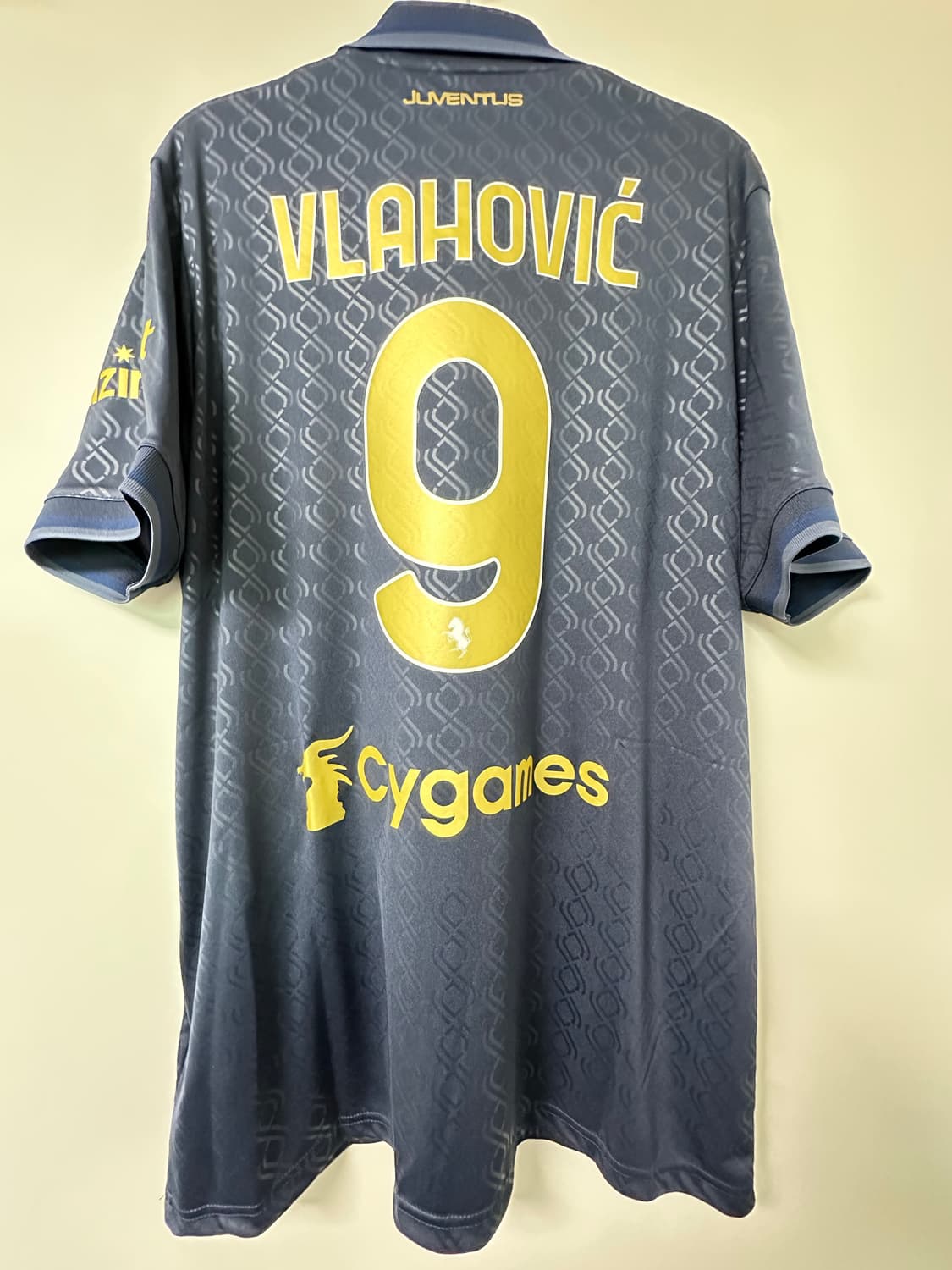 24-25 유벤투스 써드 No.9 블라호비치 2XL 상품이미지2