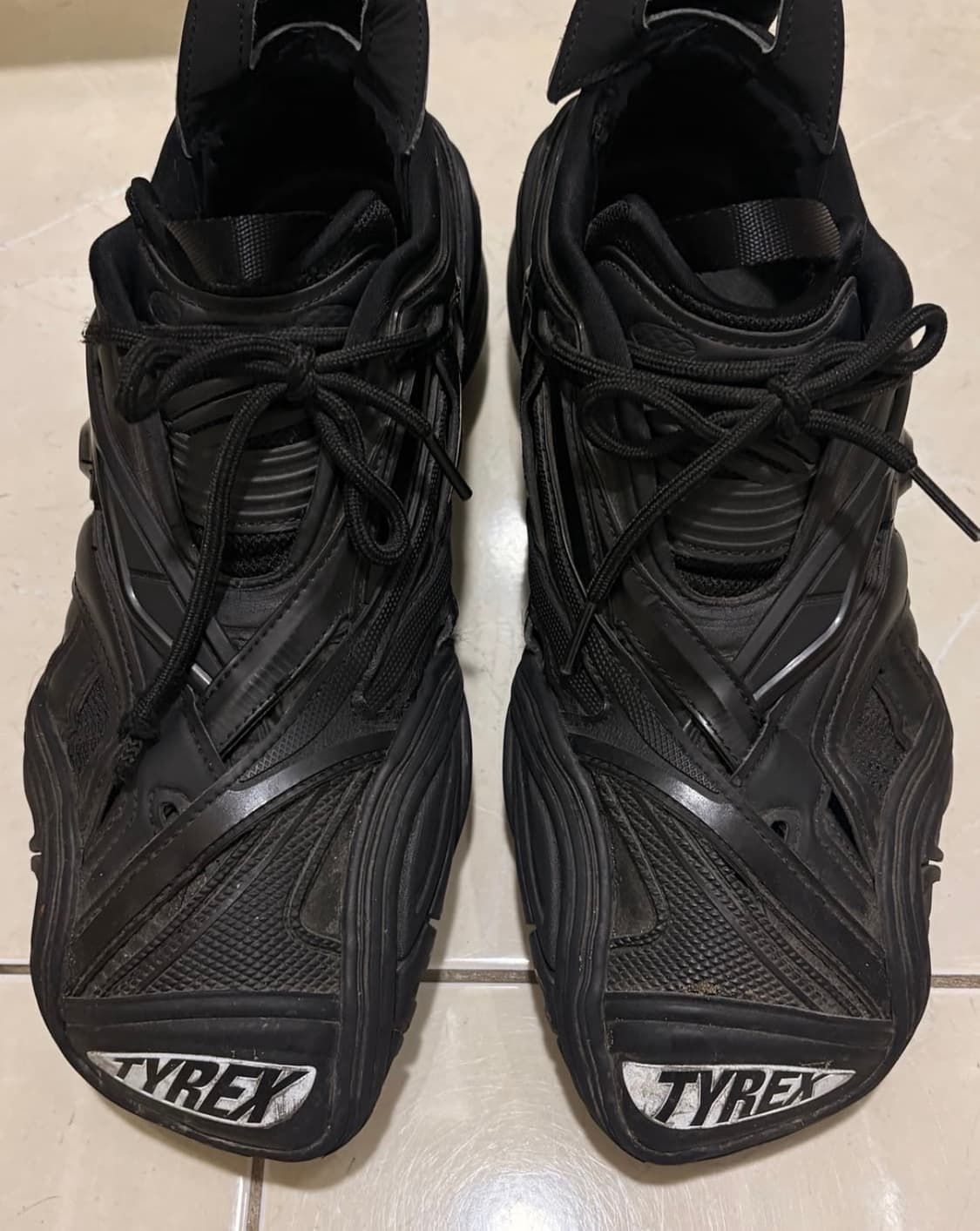 발렌시아가 타이렉스 41사이즈(270) 상품이미지1