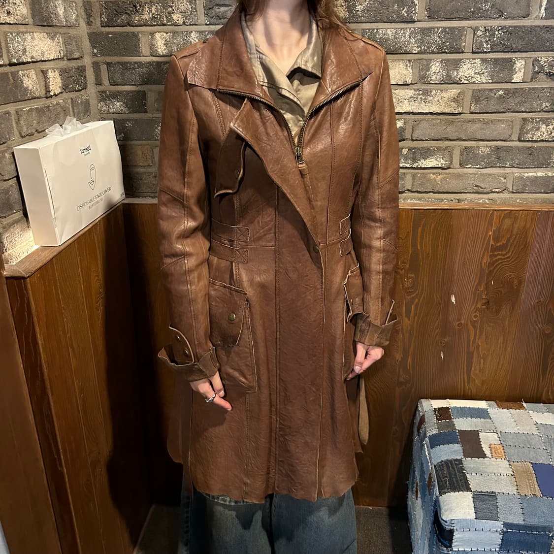 S) 탱커스 TANKUS 고트 스킨 염소가죽 벨티드 롱 코트 상품이미지9