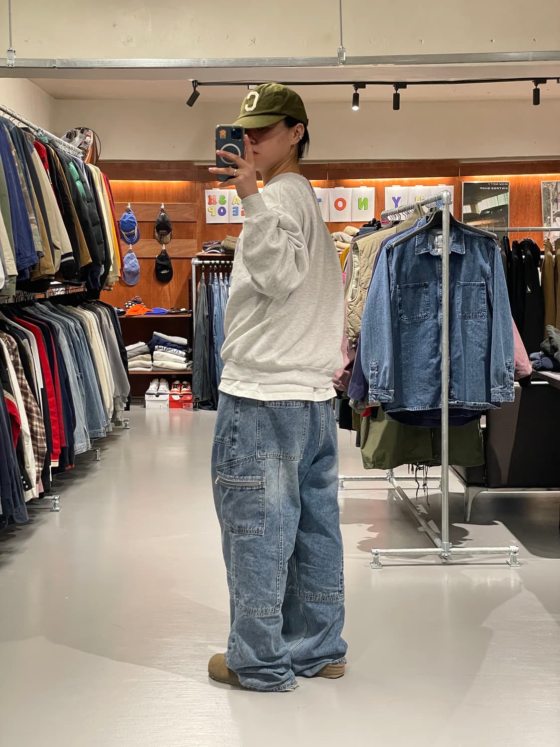 빈티지 프라하 맨투맨 티셔츠   상품이미지6