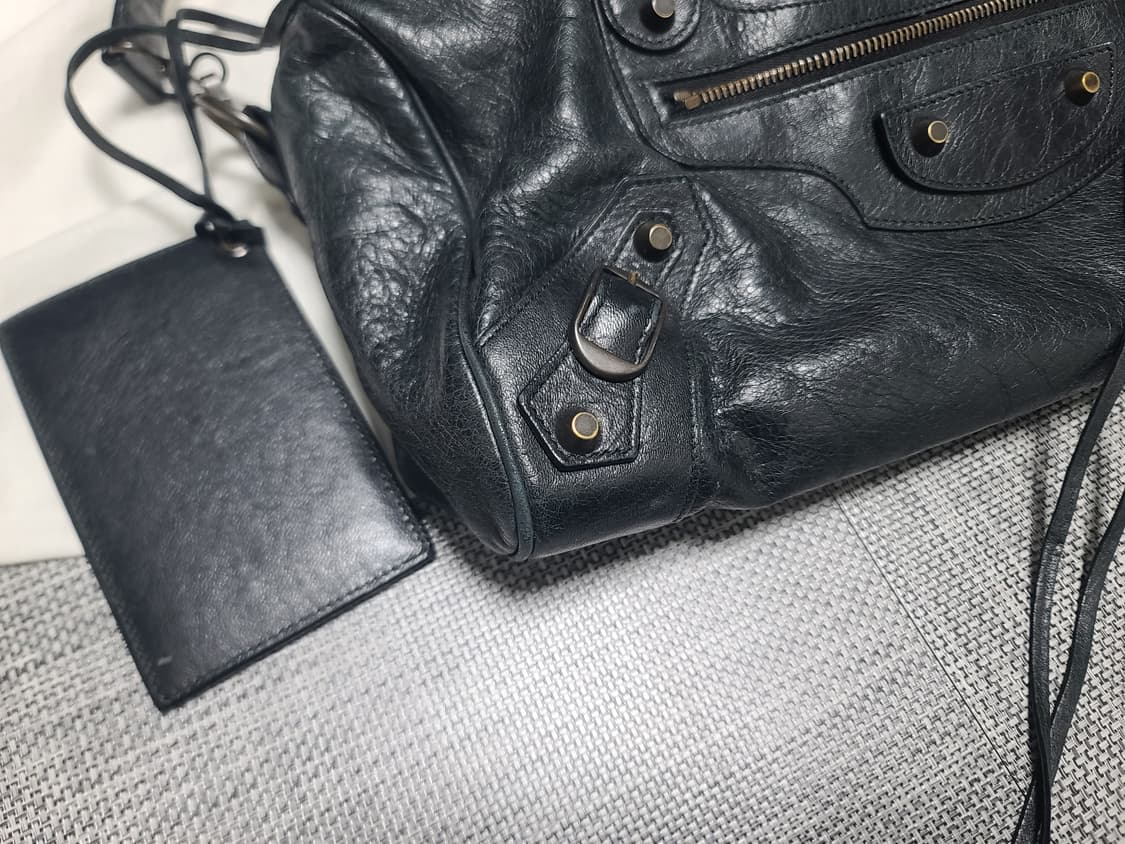 발렌시아가 모터백 트위기 숄더백 상품이미지3