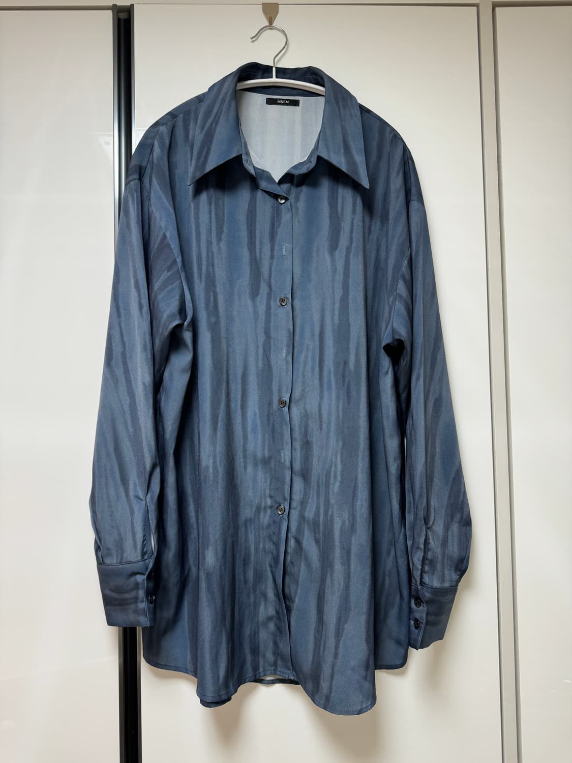 므넴 mnem 워터컬러 셔츠 블라우스 블루 상품이미지3