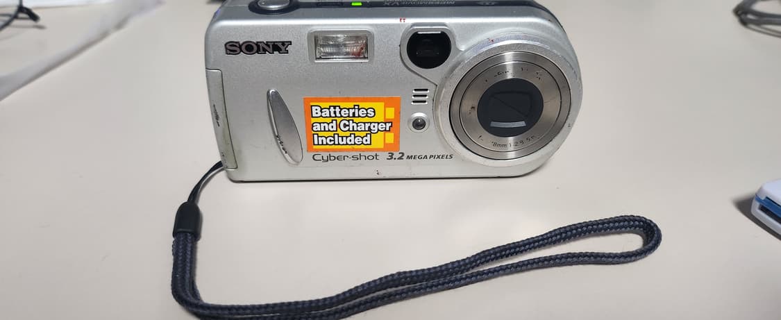SONY 사이버샷 DSC-P72 디지털카메라 상품이미지1