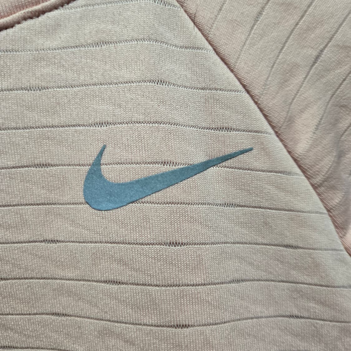 나이키 여성 써마핏 스우시 러닝 크루 탑  상품이미지3