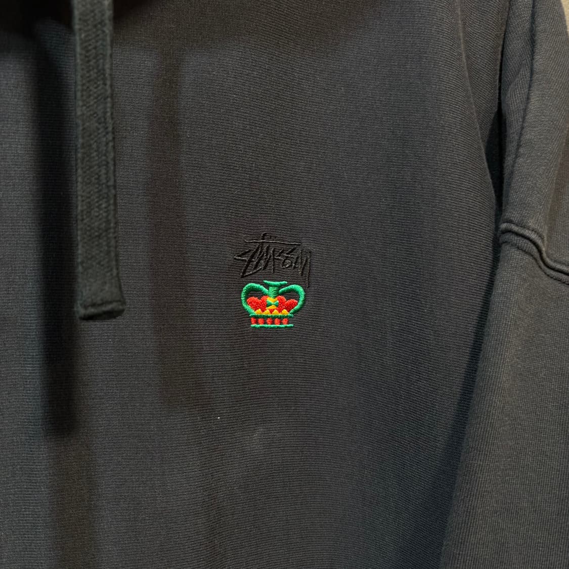 [L] STUSSY 스투시 크라운 로고 빈티지 후드티 상품이미지2
