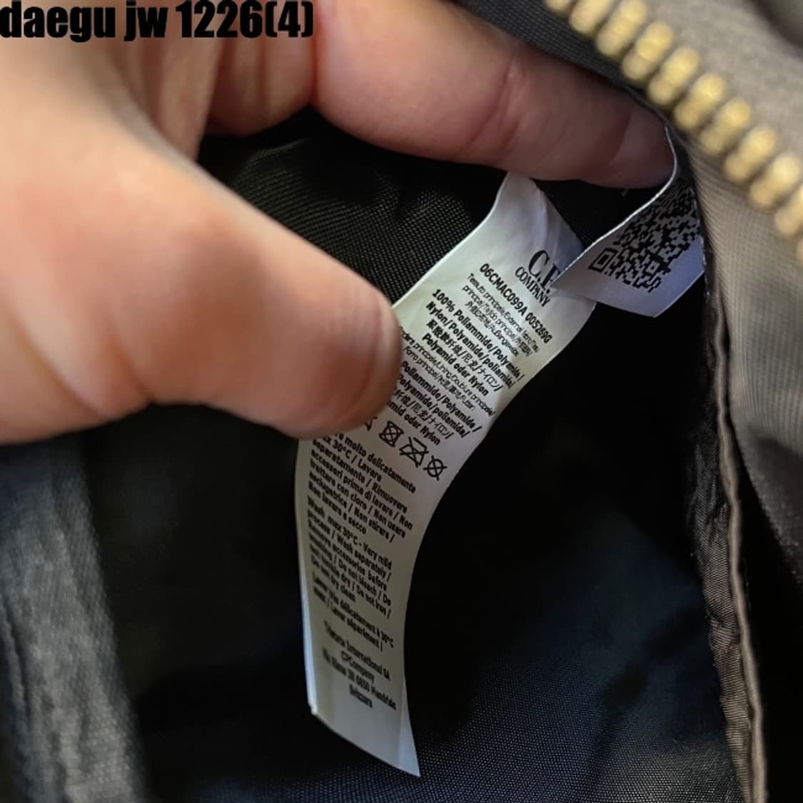 Cp컴퍼니 클러치백 상품이미지8