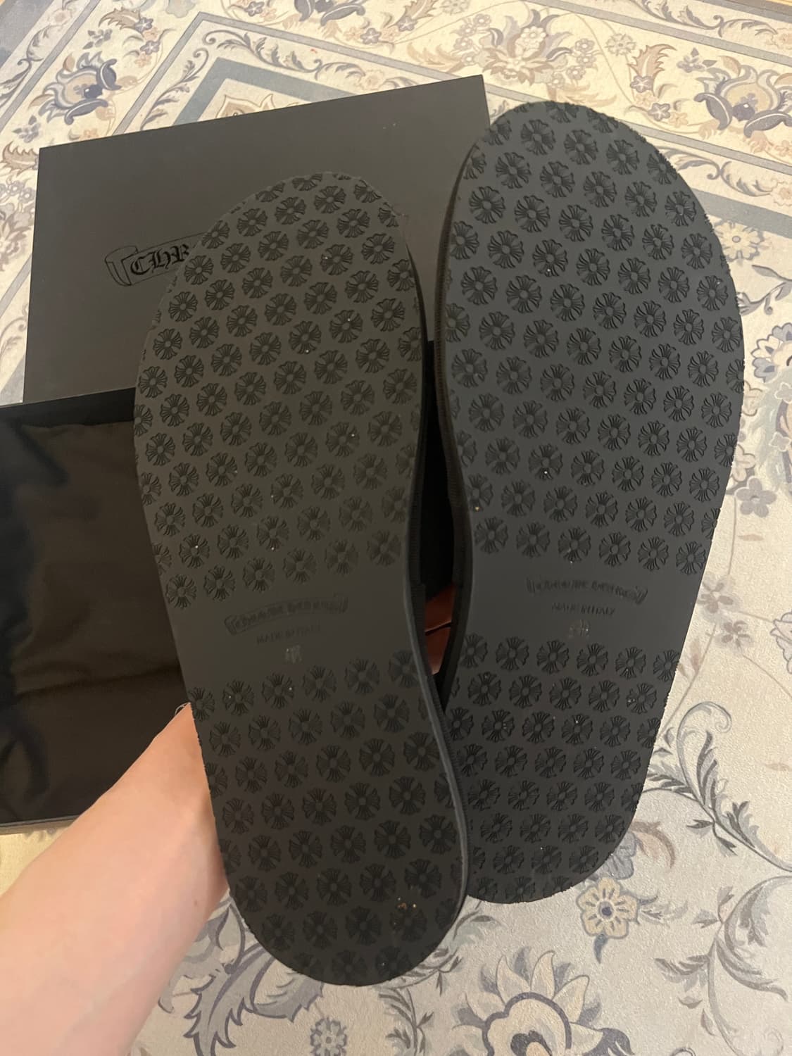 크롬하츠 호텔 슬리퍼 블랙 M 상품이미지4