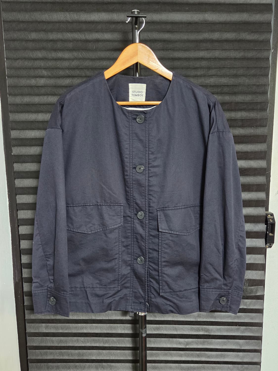 [스튜디오 톰보이] 코튼 나일론 라운드넥 오버핏 자켓 | 00176 상품이미지1