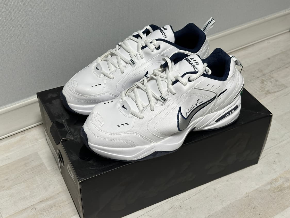 나이키 x 마틴로즈 에어모나크 280사이즈 새제품 상품이미지1