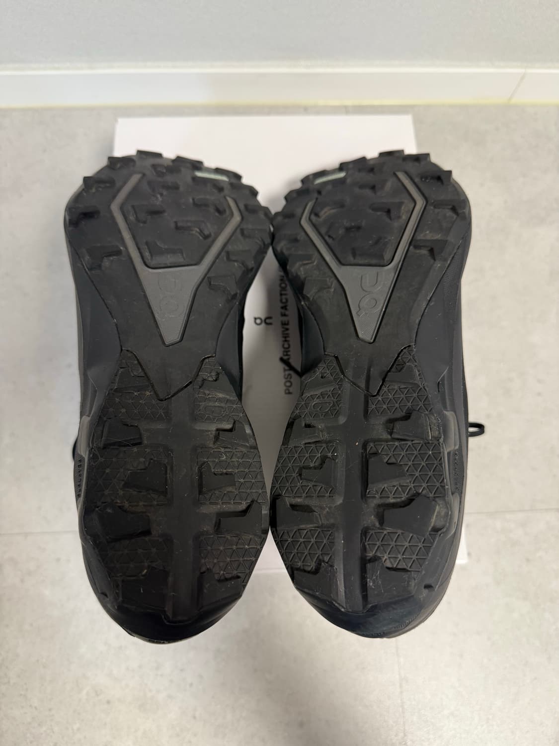 [280] 온 러닝 포스트 아카이브 팩션 (파프) 클라우드벤쳐 피크 상품이미지6