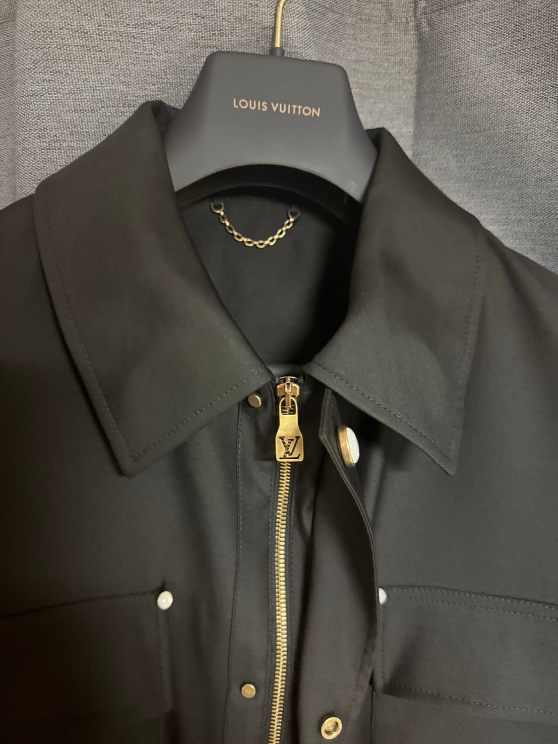 루이비통 워크웨어 더블 페이스 파카 블랙 52 상품이미지4