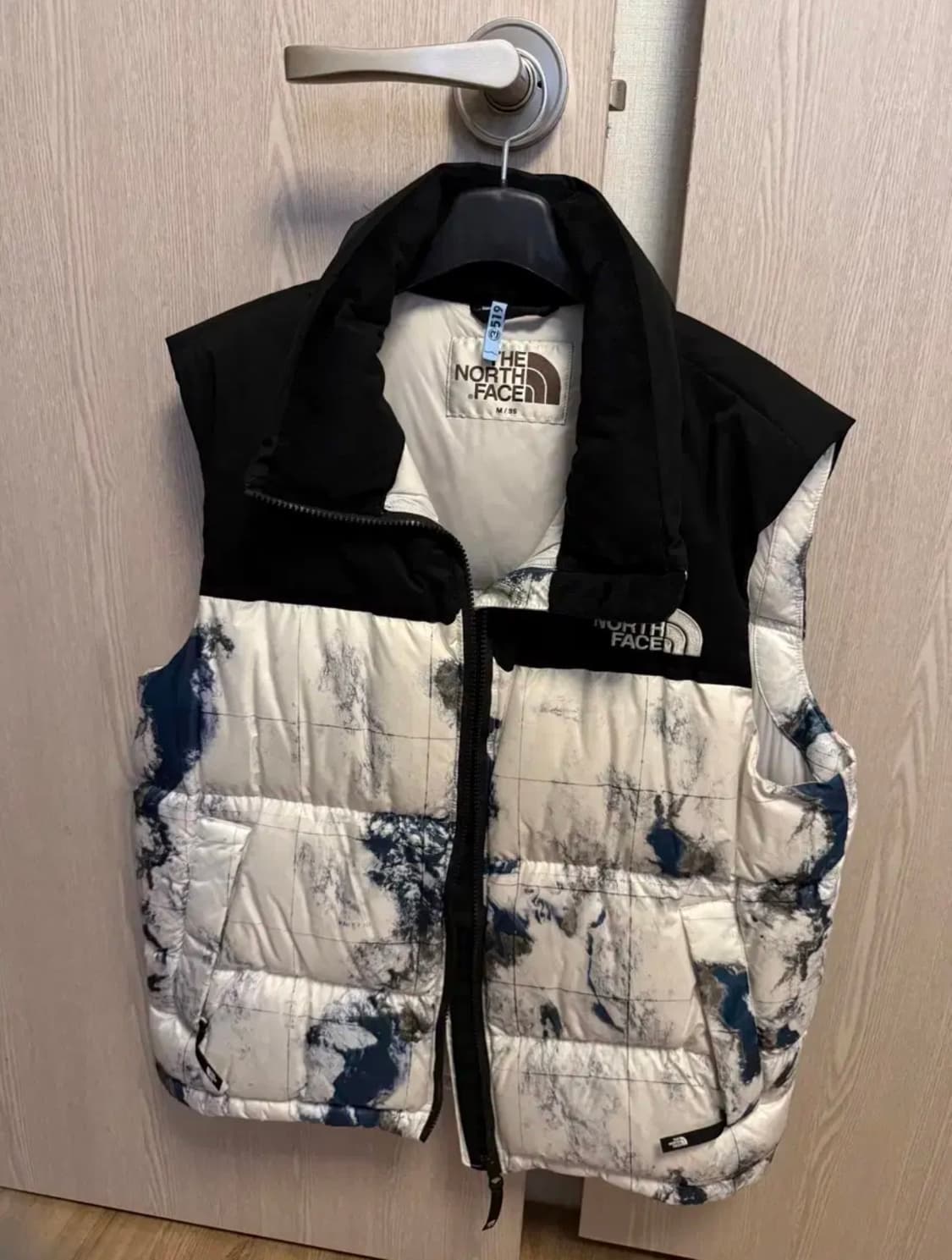 노스페이스 화이트라벨 눕시 지구 패딩조끼 상품이미지1