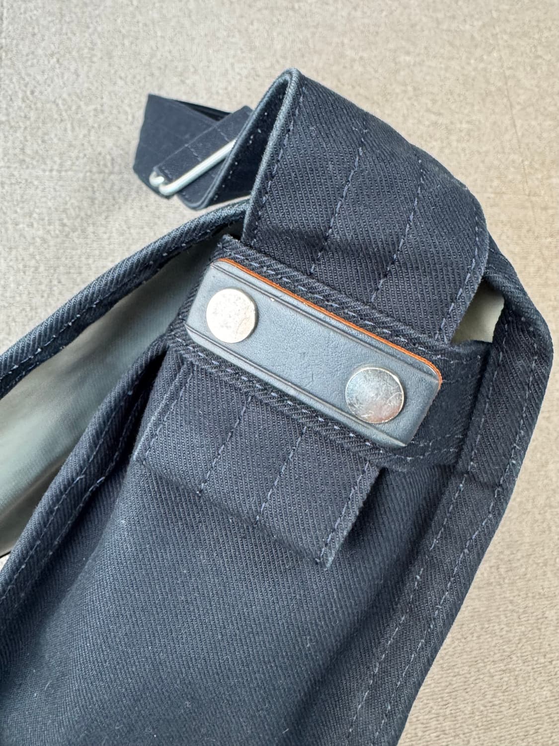 포터 네이키드 숄더백 네이비 라지 상품이미지7