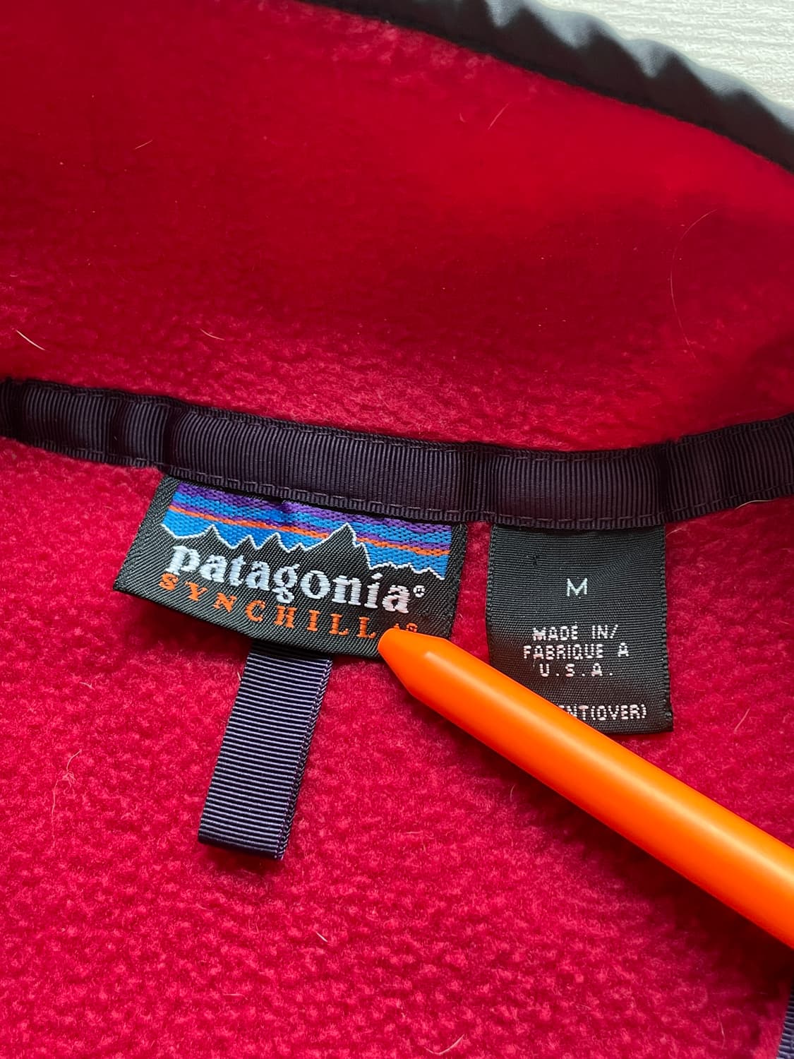 90s 파타고니아 신칠라 레드 블랙 상품이미지3
