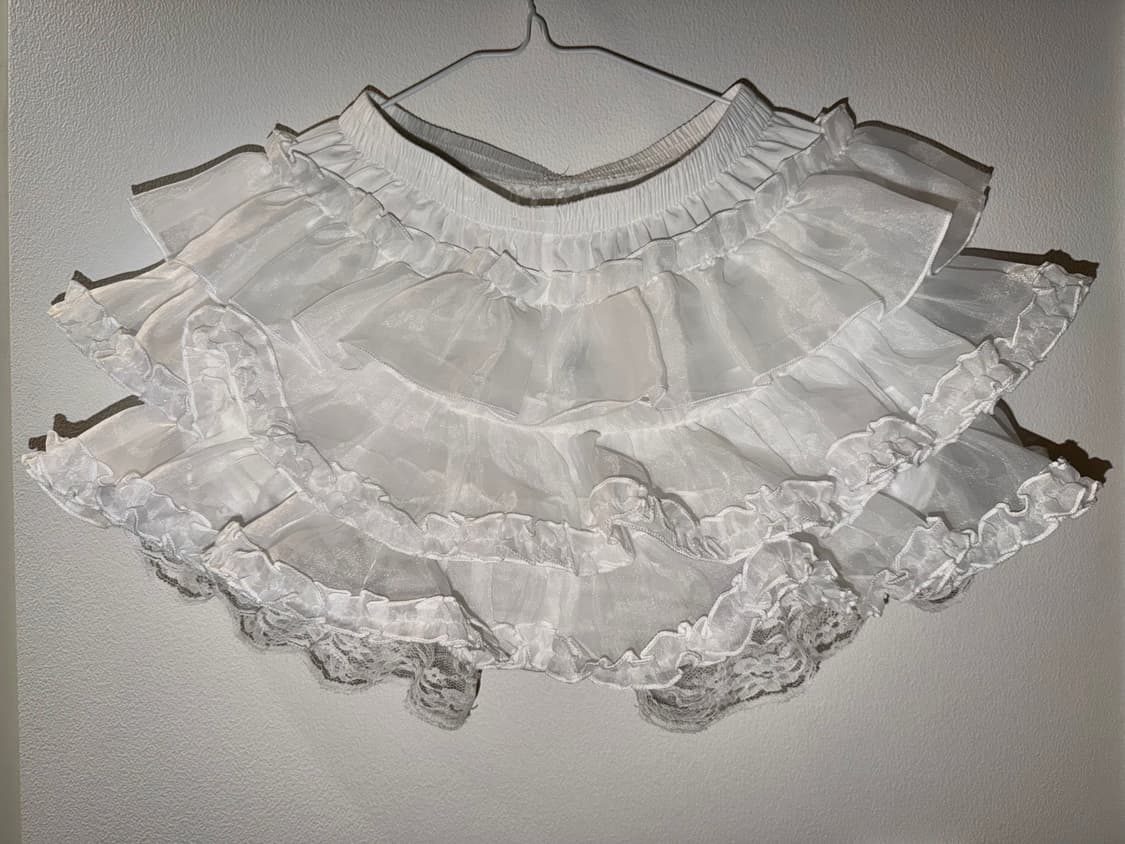 러프넥 튜튜 팬츠 스커트 화이트 상품이미지3