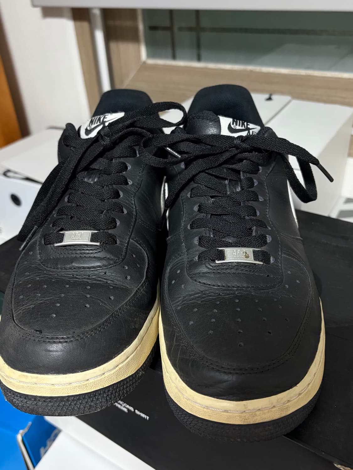 나이키 x 꼼데가르송 셔츠 x 슈프림 에어포스1 로우 275 상품이미지5