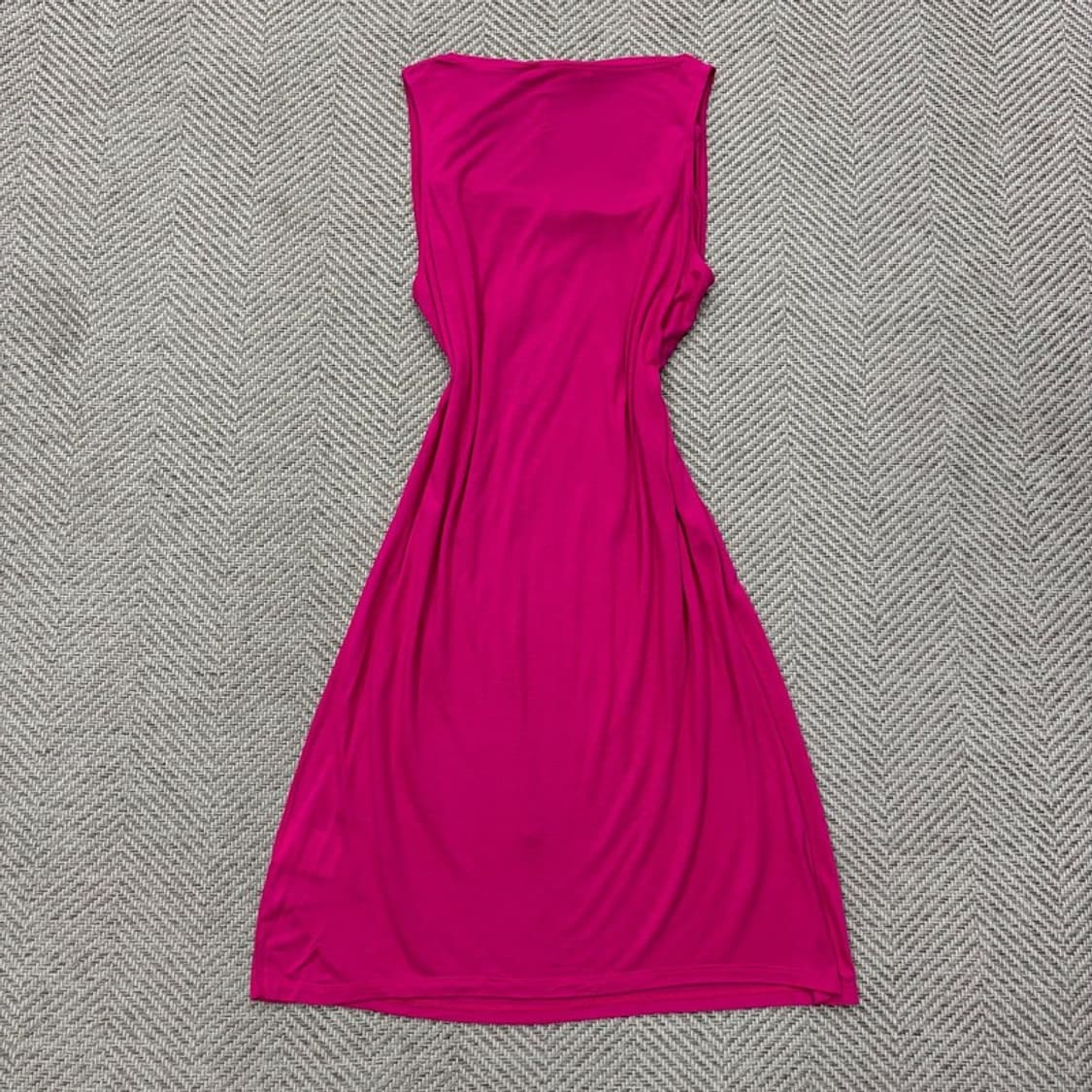 아떼 바네사브루노 드레이프 슬리브리스 원피스 v2978 상품이미지2