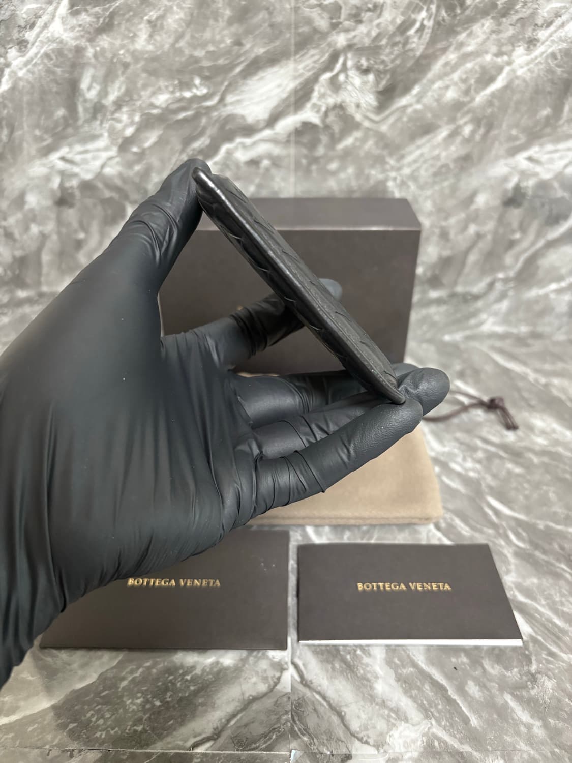 보테가베네타 인트레치아토 카드지갑 상품이미지5