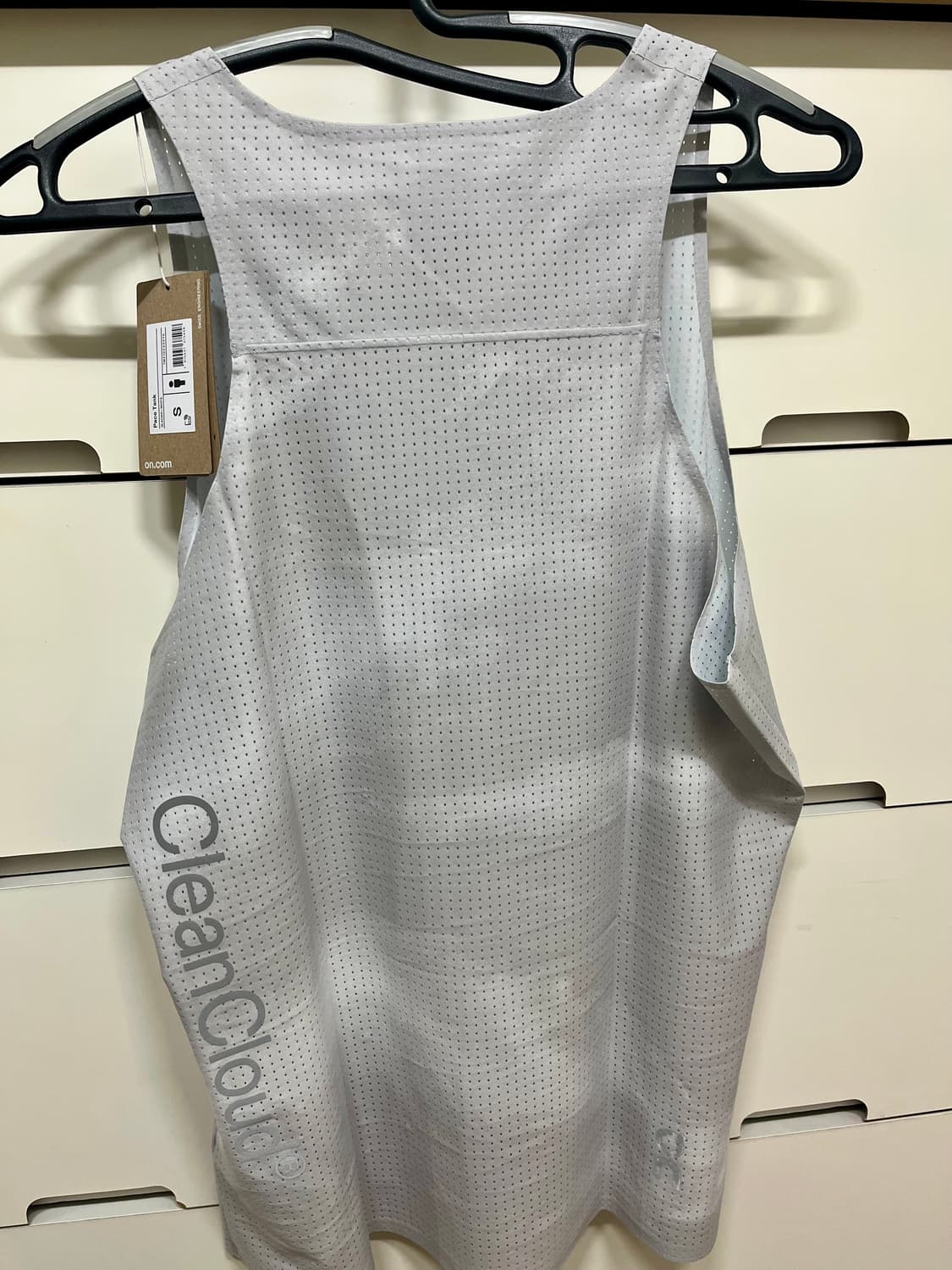 온러닝 페이스 탱크탑 글레이셔화이트 S사이즈 새상품 상품이미지2