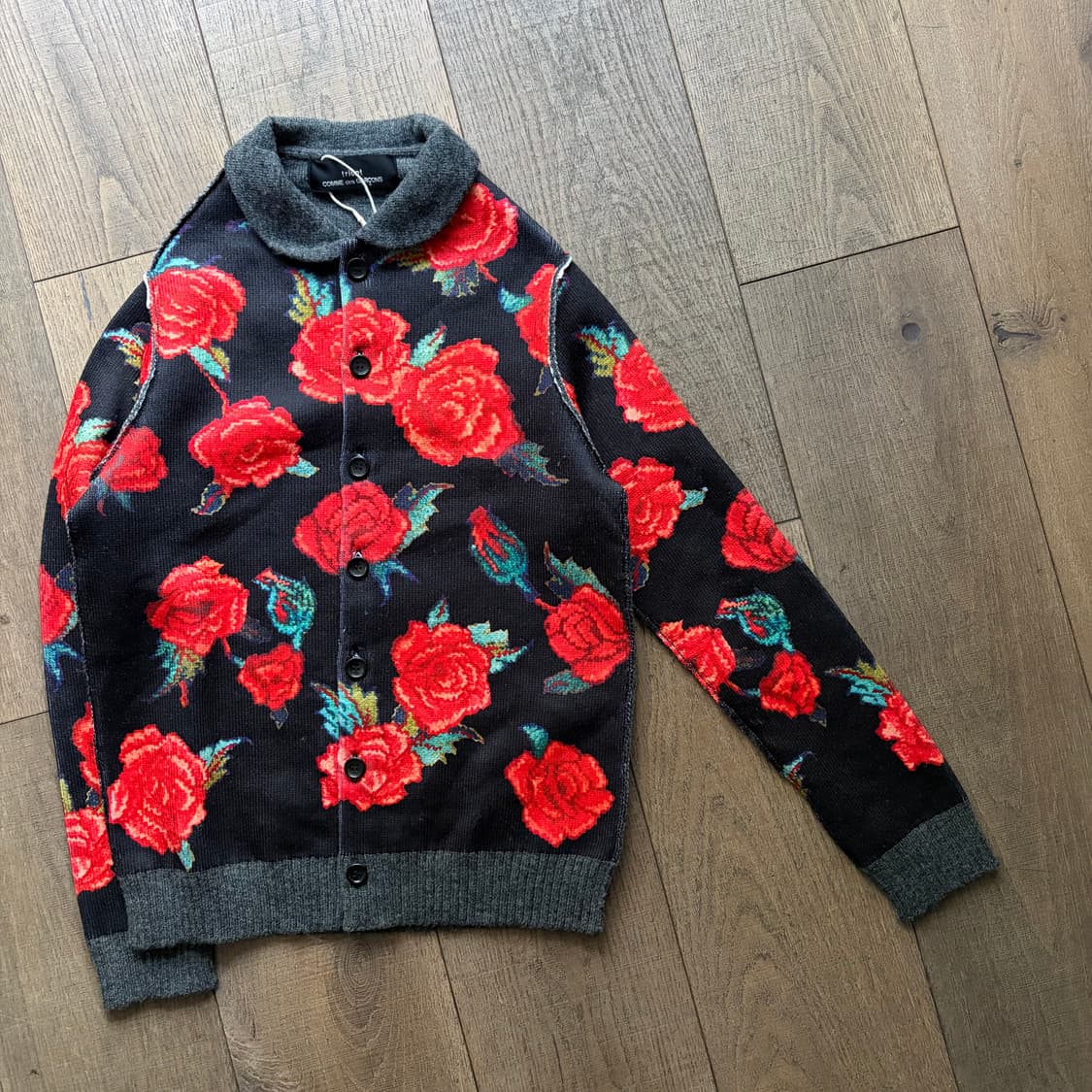 Rose Pattern Neck Transformed Cardigan 상품이미지6